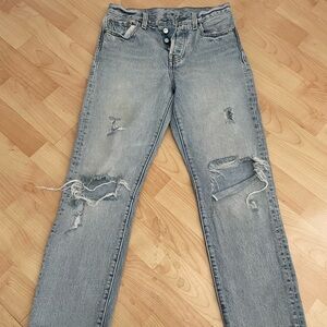 LEVIS WEDGIE STRAIGHT JEANS